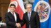 Presidente de Costa Rica pide poner fin a la violencia en Nicaragua