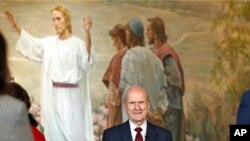ARCHIVO - El presidente de la Iglesia Mormona, Russell M. Nelson, llega a la conferencia de prensa en la que anunció su nuevo liderazgo a raíz de la muerte del presidente anterior Thomas S. Monson, el martes 16 de enero de 2018 en Salt Lake City. (AP Photo / Rick Bowmer)