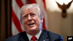 Los comentarios del presidente de Estados Unidos llegaron luego de que una Corte frenara la anulación progresiva de DACA anunciada por Trump.