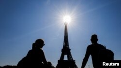 Los turistas europeos ya podrán viajar de nuevo a Estados Unidos a partir de noviembre de 2021 tras levantarse las restricciones impuestas por el COVID-19.