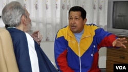 Chávez permanece en Cuba desde que fuese intervenido quirúrgicamente debido a una lesión en la rodilla, el pasado 10 de junio, mientras realizaba un viaje diplomático en la isla.