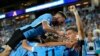 Uruguay obligado a rearmar su defensa para Copa América