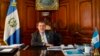 El presidente de Guatemala, Bernardo Arévalo, durante entrevista con Associated Press este 1 de febrero en la sede de gobierno en Ciudad de Guatemala.