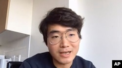 英國港僑協會創辦人鄭文傑 (美聯社照片)