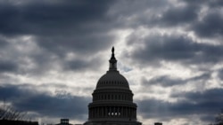 En una votación con el apoyo de decenas de republicanos, el Congreso de EEUU rechazó proyecto de Donald Trump para evitar cierre de gobierno