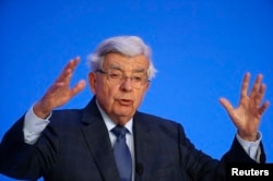 Jean-Pierre Chevenement, head of France's Foundation for Islam, delivers a speech during a meeting with Muslim community representatives and French government in Paris, Dec. 12, 2016.