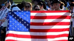 Marchas por todo Estados Unidos reclaman la pronto discusión de la reforma migratoria en el Senado.