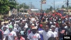 Realizan masiva protesta contra la corrupción, el domingo 9 de junio de 2019 en Haití.