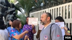 Vietnam Vera es médico del Hospital de niños JM De Los Ríos, Venezuela.