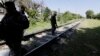 México evita subir a ‘La Bestia’ a 6 mil migrantes 