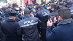 Bakıda qadınların aksiyası. Foto: Ülviyyə Əli
