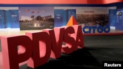 Las cuentas rusas de compañías venezolanas, incluidas las de la petrolera estatal PDVSA, serán trasladadas al Russian Financial Corporation Bank (Rusfincorp), sobre el que pesan sanciones de Estados Unidos.