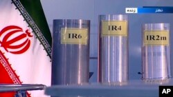 Funcionario estadounidense considera que se debería negar de manera verificable e indefinida a Irán todos los caminos hacia las armas nucleares y otras armas de destrucción masiva, en lugar de simplemente contenerlo, controlarlo o retrasarlo.