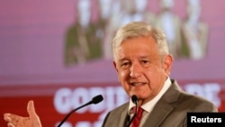 "Desde luego que nosotros vamos a cumplir aplicando esa reforma”, dijo el presidente de México en su conferencia de prensa diaria. Foto de archivo. Reuters.