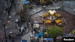 El primer ministro tailandés, Prayut Chan-O-Cha, describió el ataque como el “peor atentado” cometido en Tailandia. 