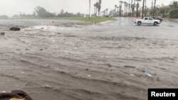 Una inundación en Palm Springs, California, provocada por las lluvias de la tormenta tropical Hilary el 20 de agosto de 2023.