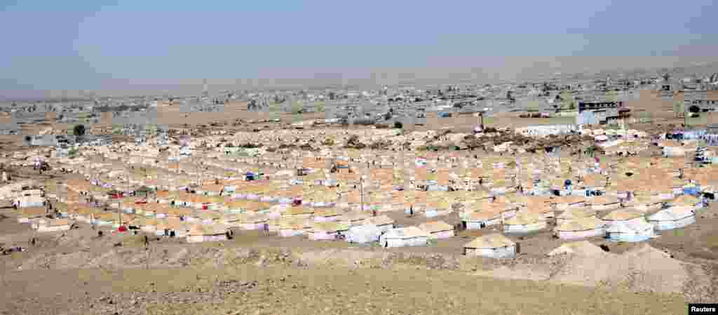 Vista del nuevo campo de refugiados en la ciudad de Arbil en Irak.