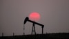 El crudo Brent, punto de referencia mundial para el precio del petróleo, subió a 70.74 dólares por barril el lunes, 6 de enero de 2020.