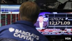 No sólo en EE.UU. sino también en Europa y Latinoamérica los mercados bursátiles se desplomaron.