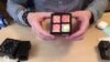 Bermain Video Game di Kubus Rubik
