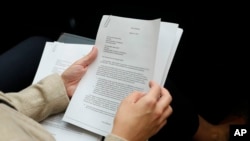 Las denuncias anónimas tienen mucha historia, larga y compleja, y la misma definición de “whistleblower” genera controversias.