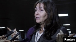 Mariela Castro, hija del presidente cubano Raúl Castro, obtuvo una visa para visitar Estados Unidos, lo que ha provocado la protesta de un grupo de senadores.