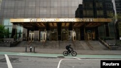 Jonathan Xie fue arrestado sin incidentes el miércoles por la mañana y fue presentado de cargos en la corte federal de Newark por la tarde.