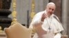 Papa Francisco: personas que critican a la iglesia son "amigos del diablo" 