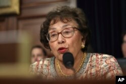 Legisladora Nita Lowey, demócrata por Nueva York, presidenta del Comité de Asignaciones de la Cámara de Representantes de EE.UU., durante la audiencia del fiscal general William Barr. Abril 9, 2019.