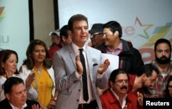 Salvador Nasralla, candidato presidencial de la Alianza de Oposición contra la Dictadura. Dic. 4 de 2017.