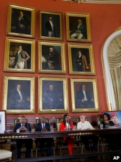 La presidente de la Asamblea Nacional Constituyente de Venezuela, Delcy Rodríguez, en la primera reunión de asambleistas tras asumir el cargo.