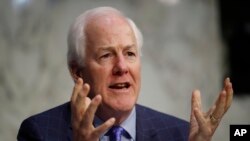 ARCHIVO - John Cornyn, republicano por Texas, habla durante una audiencia del Comité Judicial del Senado en el capitolio, el 6 de diciembre de 2017.