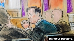 El ex jefe de campaña de Trump, Paul Manafort, en un boceto de la sala del tribunal, en el inicio de su juicio por cargos de fraude bancario e impositivo derivados de la investigación del abogado especial Robert Mueller sobre la intromisión rusa. Alexandria, Virginia, martes 31 de julio de 2018.