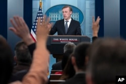 El asesor de seguridad nacional, Jake Sullivan, habla durante una conferencia de prensa en la Casa Blanca en Washington, el miércoles 14 de febrero de 2024.