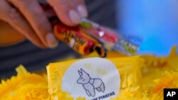 La colección de estampillas es la tercera dedicada a la cultura hispana por el Servicio Postal de EE. UU.