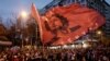 Miles protestan en Brasil contra candidatura de Bolsonaro