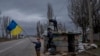 Українські діти у Херсоні після звільнення міста від російської окупації. 23 листопада 2022 р. АP Photo/Bernat Armangue