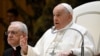 El papa Francisco dice sentirse "mucho mejor", aunque su voz sigue débil