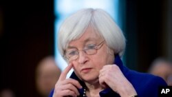 La meta de empleos de la Reserva Federal se ha alcanzado mayormente, indicó Yellen, y la inflación está aumentando.