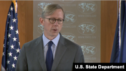 Brian Hook, asesor sénior de Políticas del Secretario de Estado y director de Políticas de Planificación, informó sobre los objetivos del gobierno de EE.UU. en la VIII Cumbre de las Américas, a realizarse en Lima, Perú el 13 y 14 de abril.