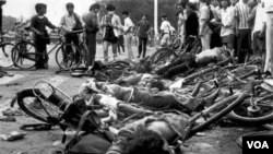 Almenos 203 personas fueron masacradas el 4 de julio de 1989 en el parque Tiananmen, cerca de Beijín en China, por reclamar al gobierno, que sigue en el poder, reformas democráticas y el fin de la corrupción.