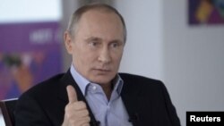 Vladimir Putin dijo que el trabajo del país anfitrión es garantizar la seguridad de atletas y visitantes.
