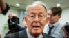 Sanata Lamar Alexander, R-Tenn., lokacin da yake magana da manema labarai a ranar Litinin Jan 27. Photo/Manuel…