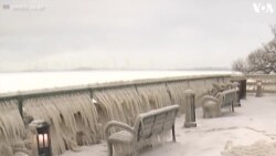 Frío en Nueva York aumenta para recibir el 2018