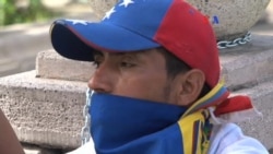 Venezuela jóvenes encadenados