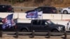 FBI investiga incidente en Texas entre simpatizantes de Trump y autobús de campaña de Biden
