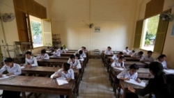 ព័ត៌មានពេលរាត្រី ៣០ តុលា៖ បេក្ខជនចំនួន ៧៩% ប្រឡងជាប់បាក់ឌុបនៅកម្ពុជា ខណៈជាង ២ ពាន់នាក់ទទួលបាននិទ្ទេស A