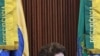 Rousseff visita China