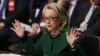 Clinton: "Acepto la responsabilidad"