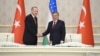 Turkiya Prezidenti Rajab Toyib Erdog'an O'zbekiston rahbari Shavkat Mirziyoyev bilan, Toshkent, O'zbekiston, 30-aprel, 2018-yil 